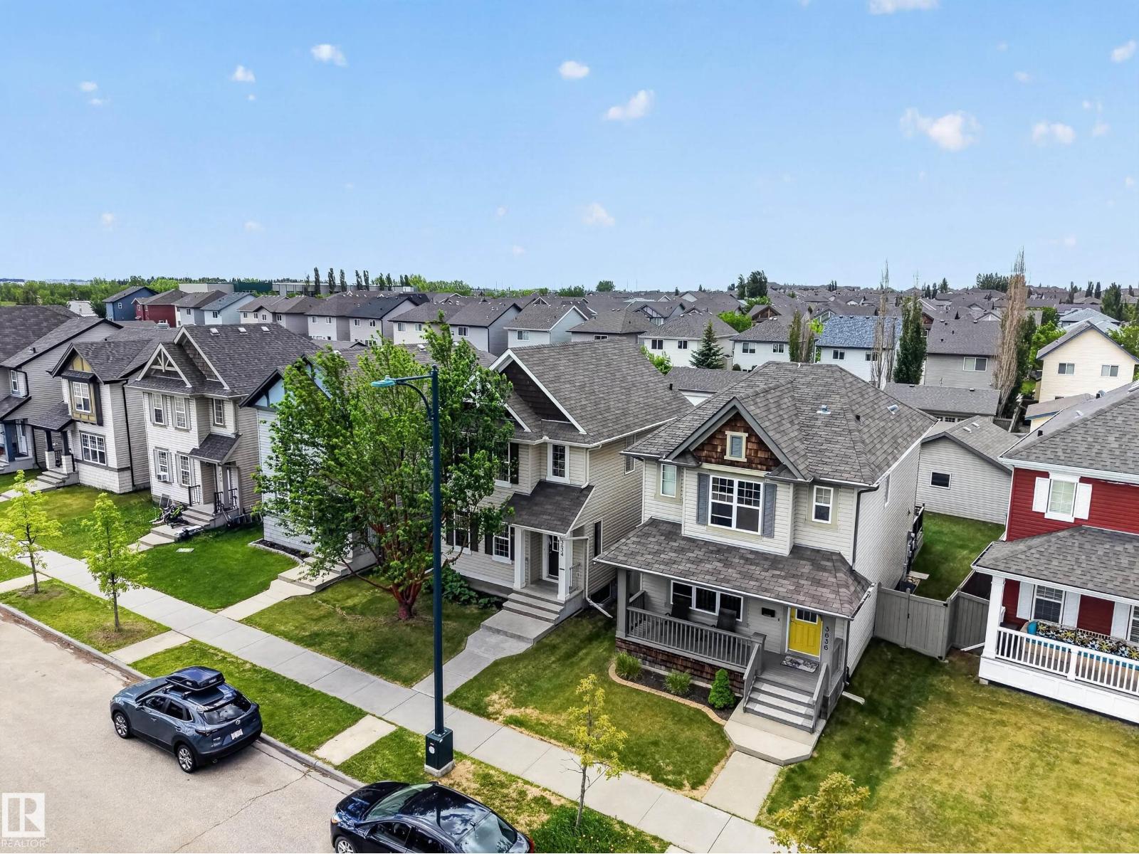 3634 12 ST NW - 53