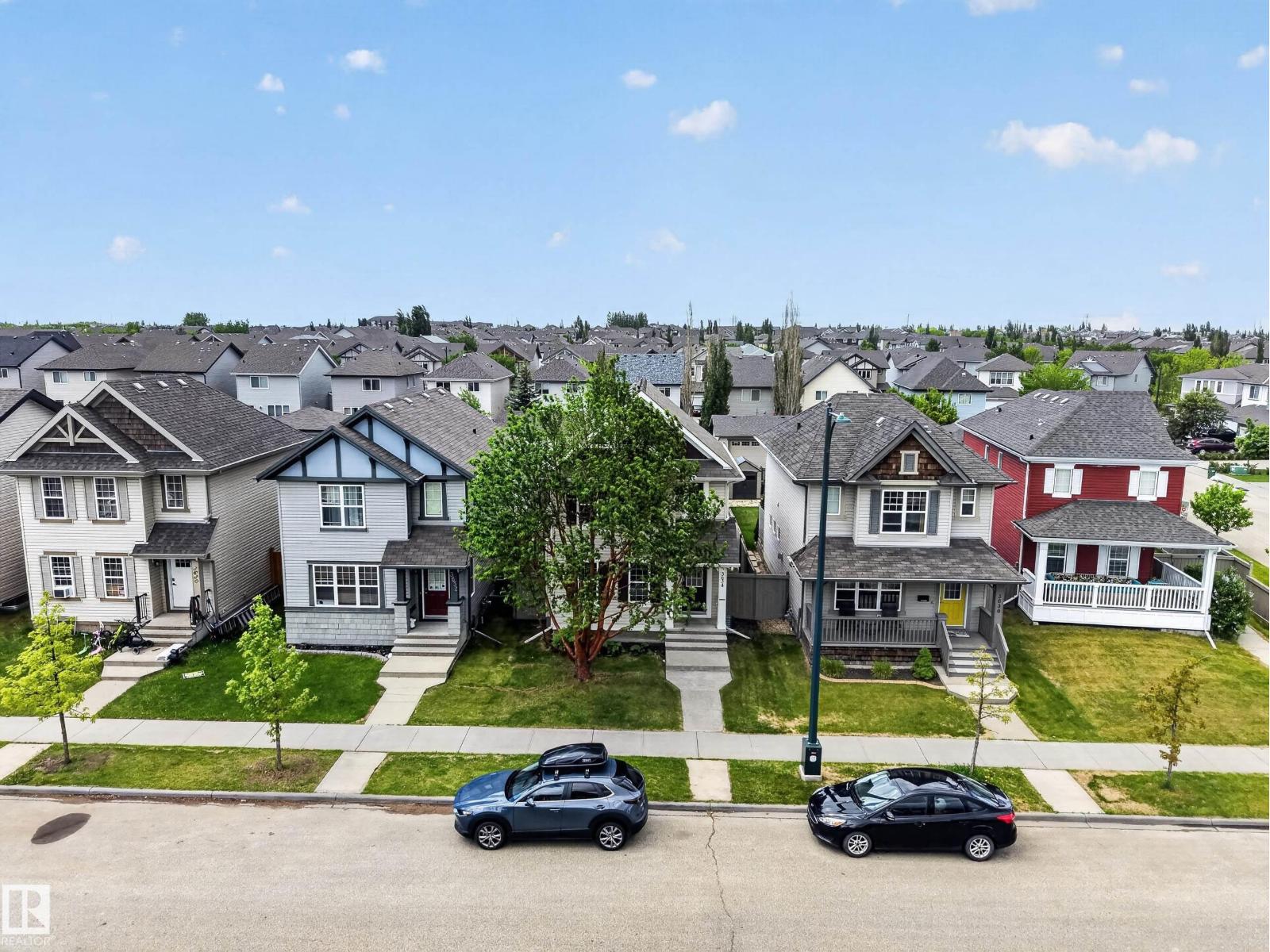 3634 12 ST NW - 54