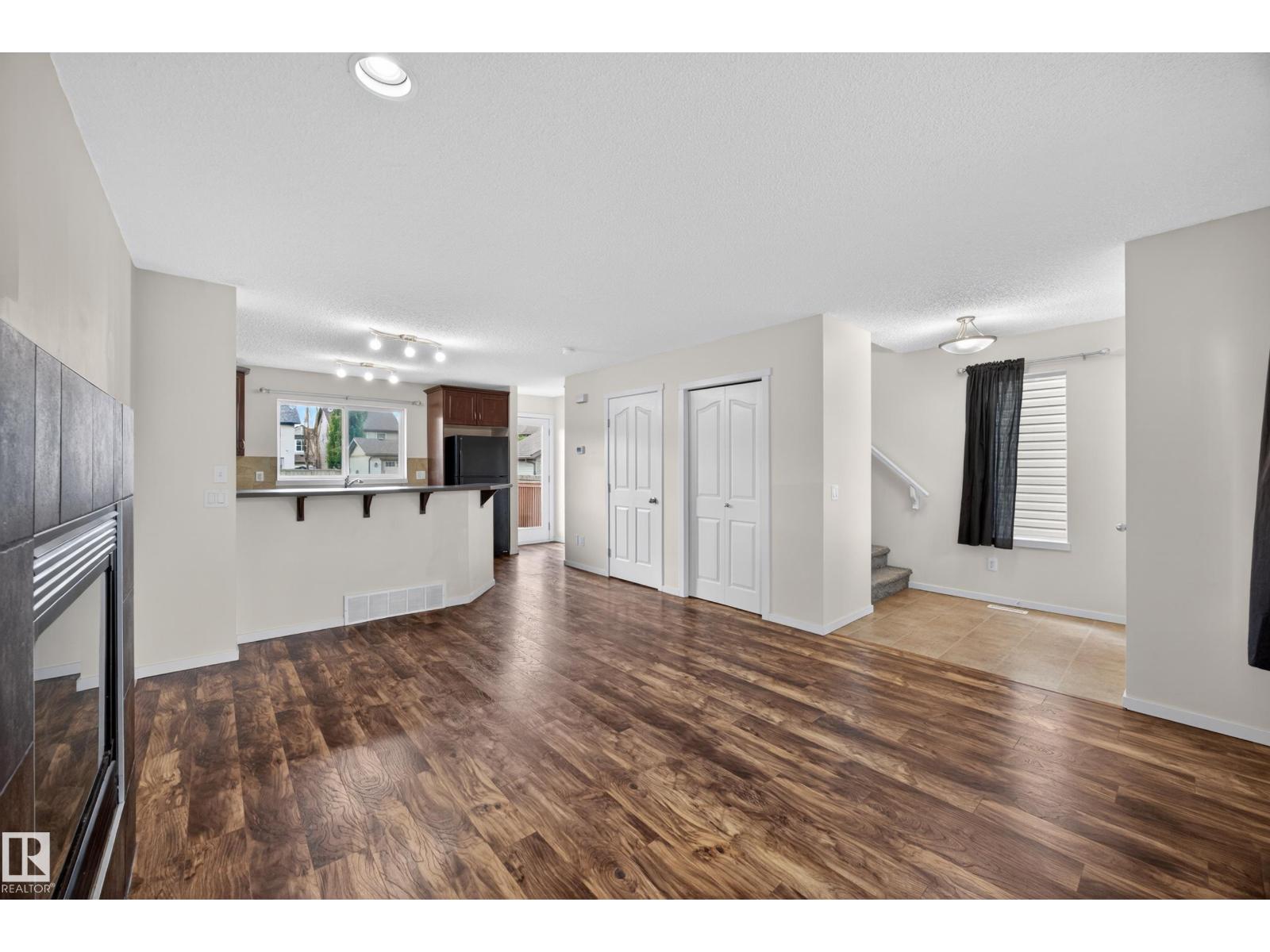 3634 12 ST NW - 6