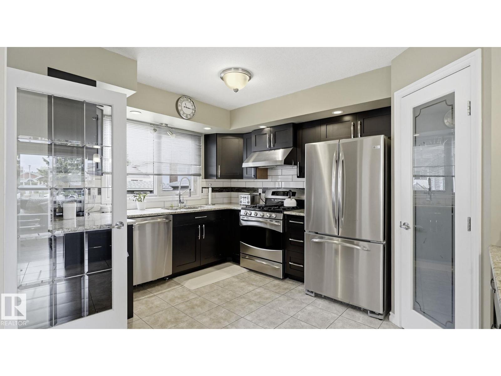 11020 162A AV NW - 12