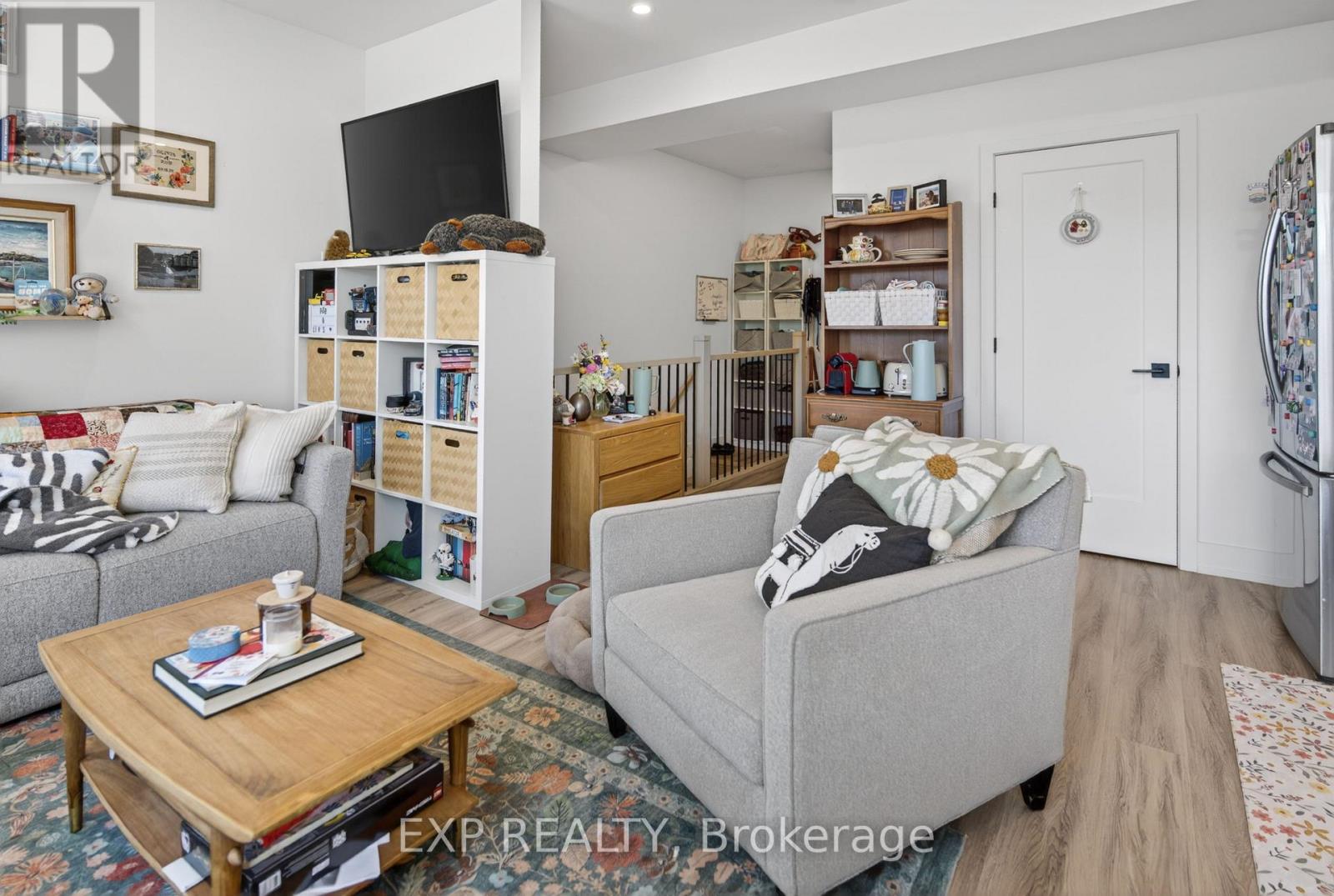 271 DUNCAIRN AVENUE - 5