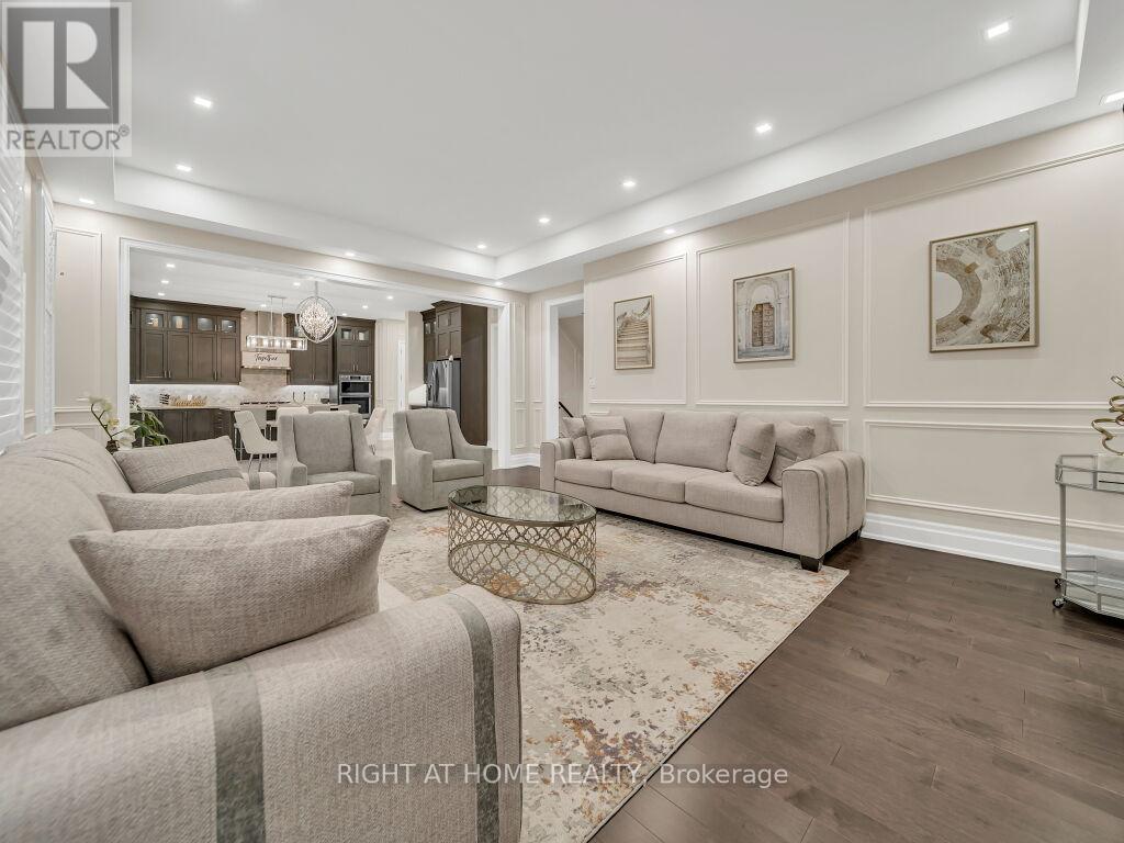 12 HACKWOOD HEIGHTS - 14