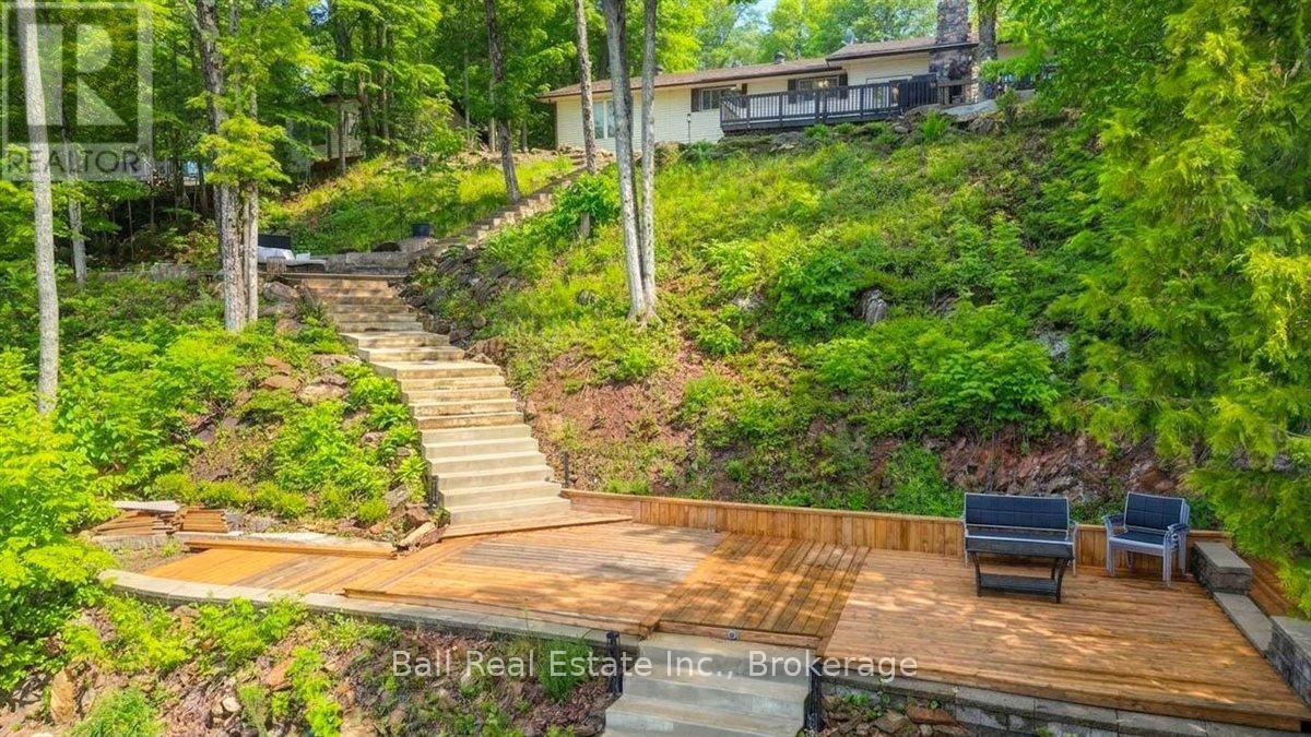 611 SKENE ROAD - 44