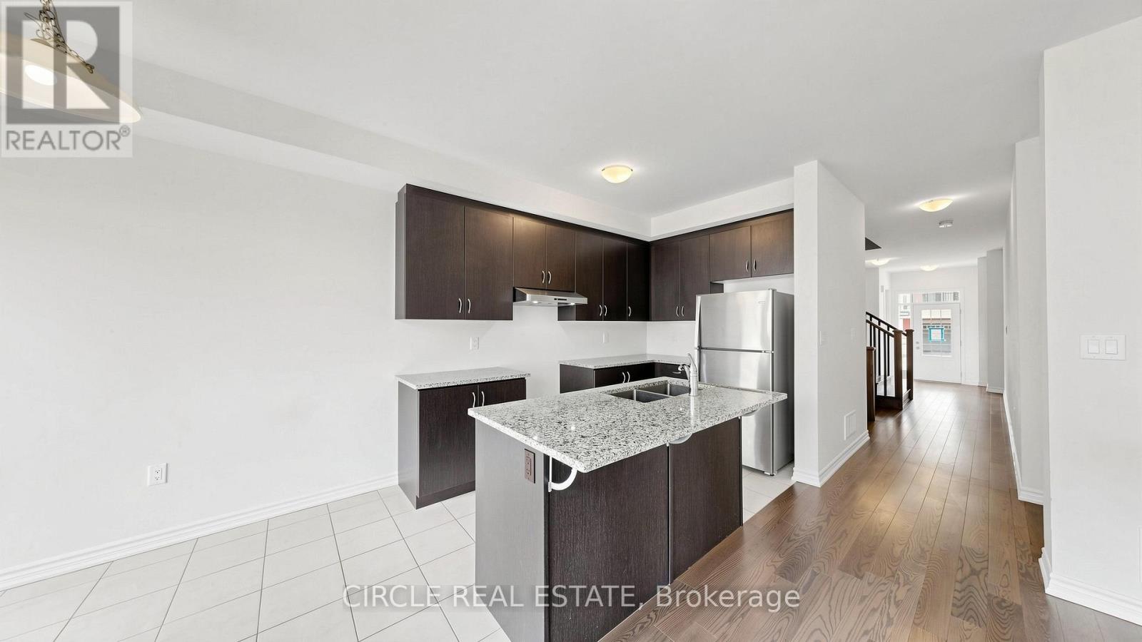 84 KEPPEL CIRCLE - 16