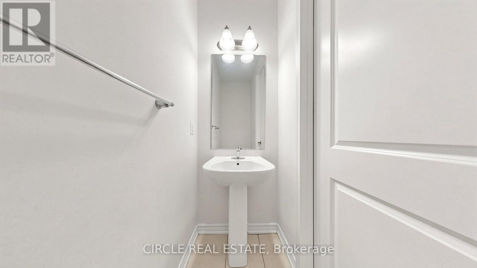 84 KEPPEL CIRCLE - 20