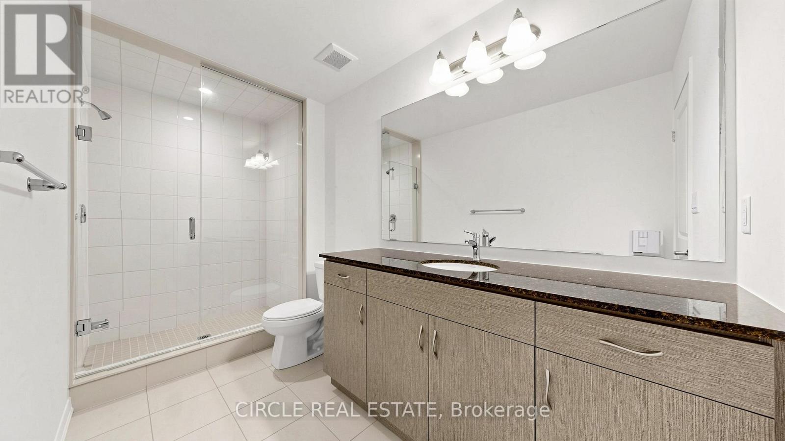 84 KEPPEL CIRCLE - 27
