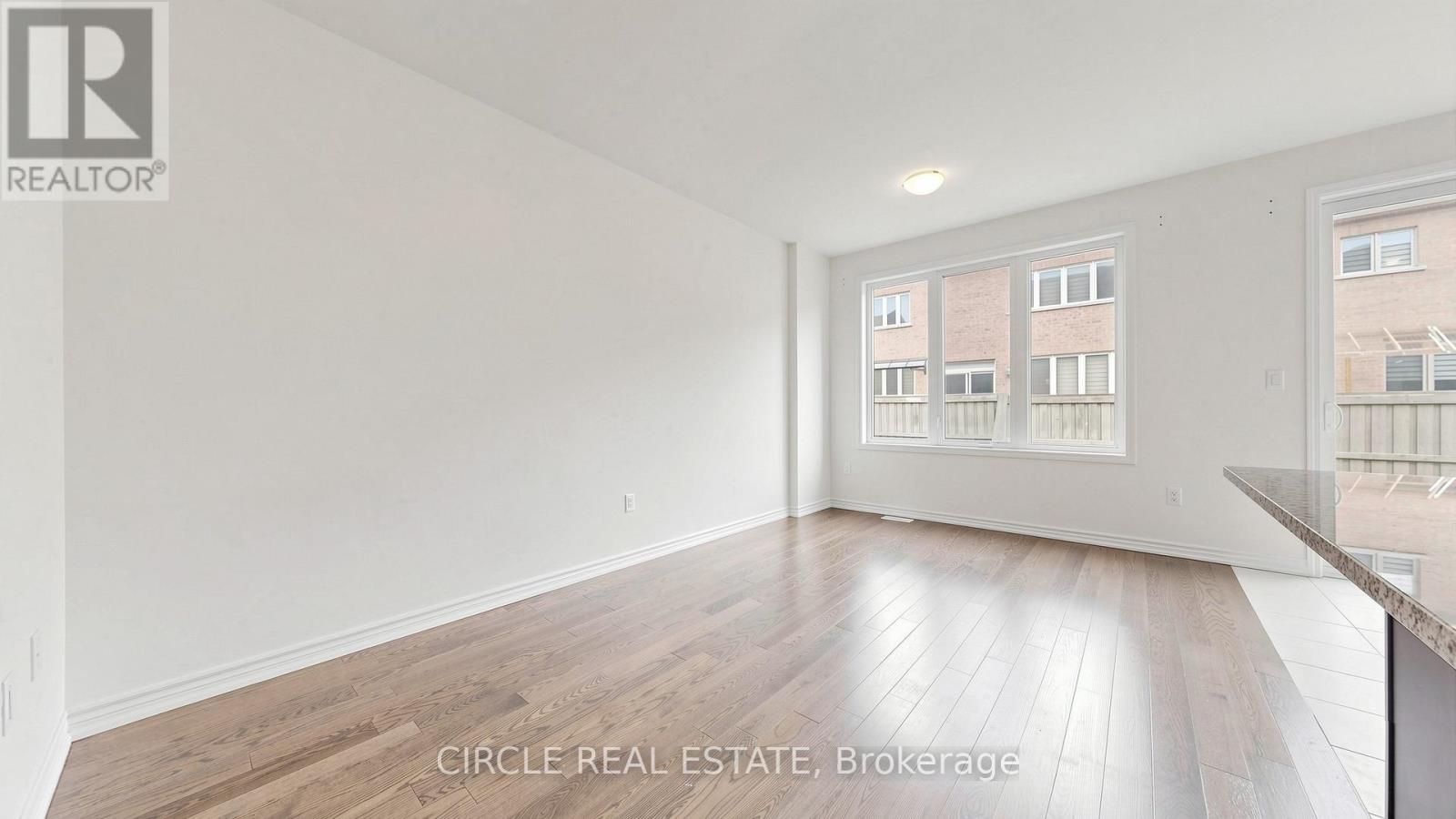 84 KEPPEL CIRCLE - 7