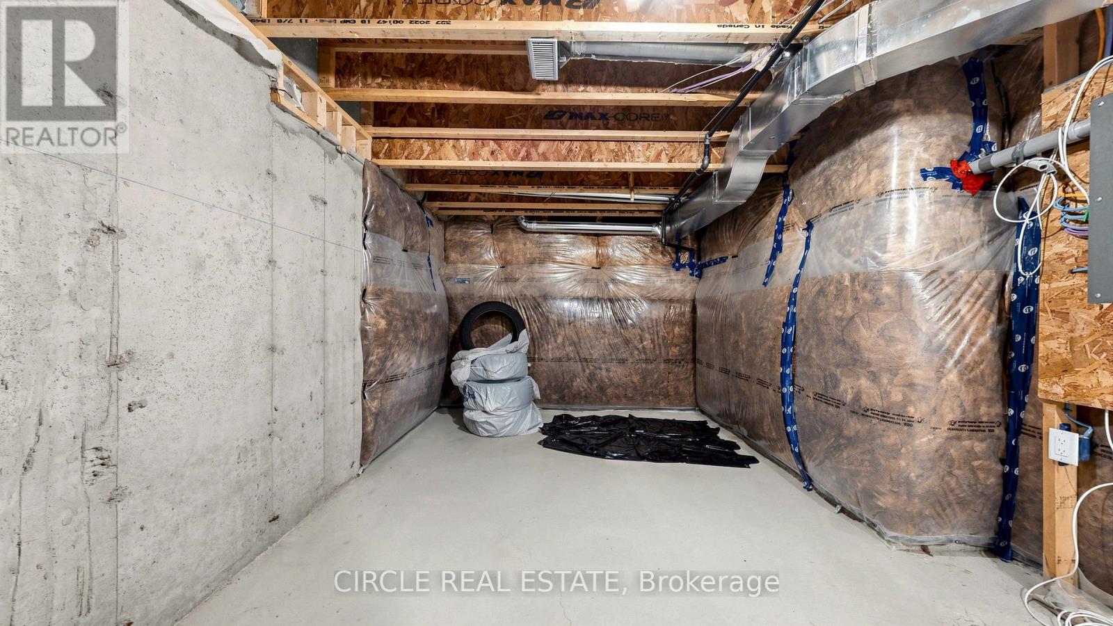84 KEPPEL CIRCLE - 44