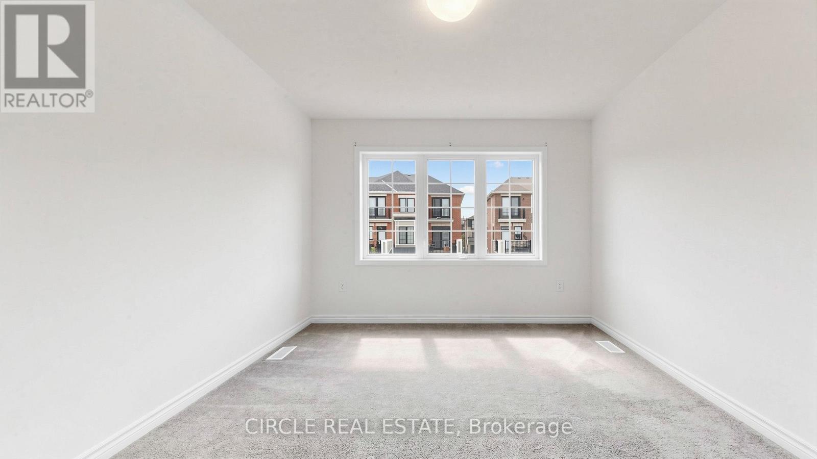 84 KEPPEL CIRCLE - 33