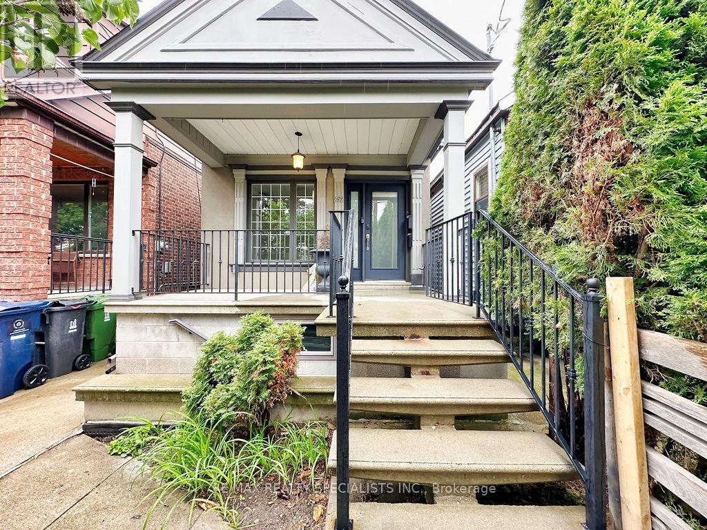 252 EARLSCOURT AVENUE - 2