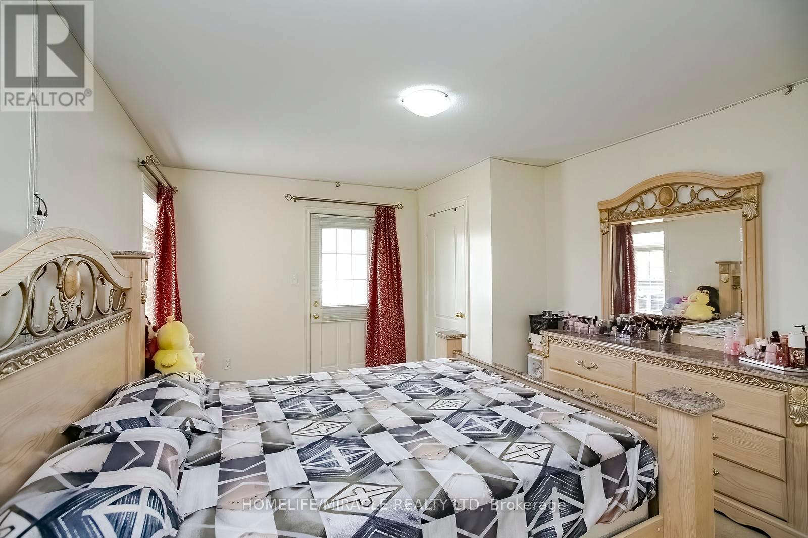 1 BUCKLER STREET - 44