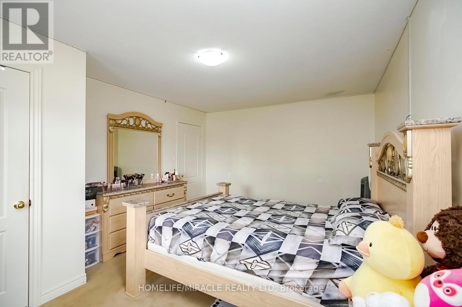 1 BUCKLER STREET - 45