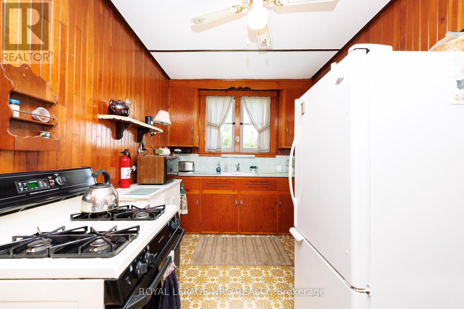 12194 AUGUSTINE ROAD - 9