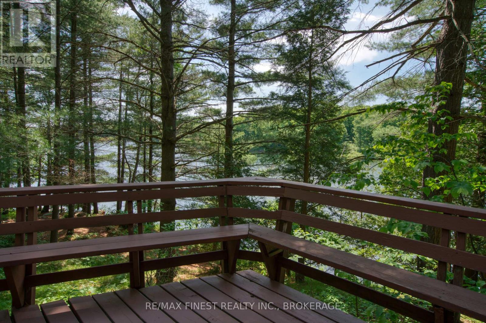 1029 OAK LANE NORTH - 13
