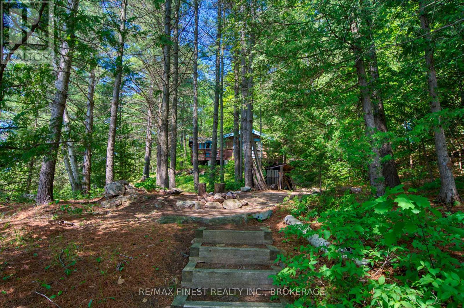 1029 OAK LANE NORTH - 28