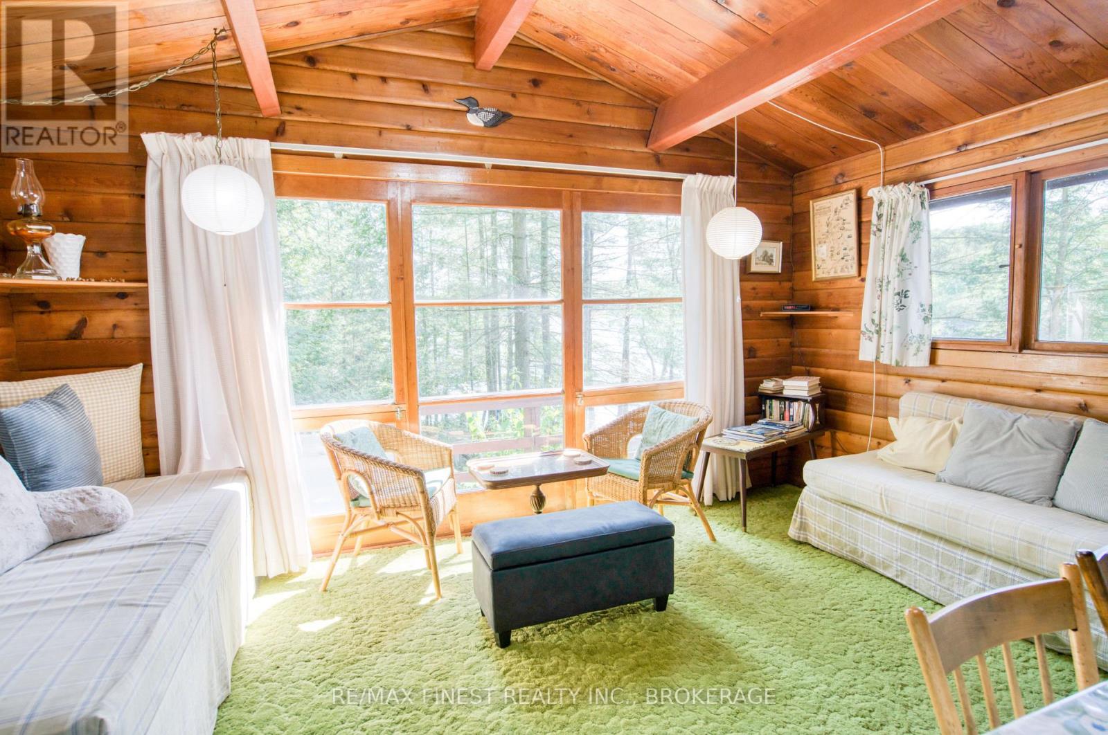 1029 OAK LANE NORTH - 4