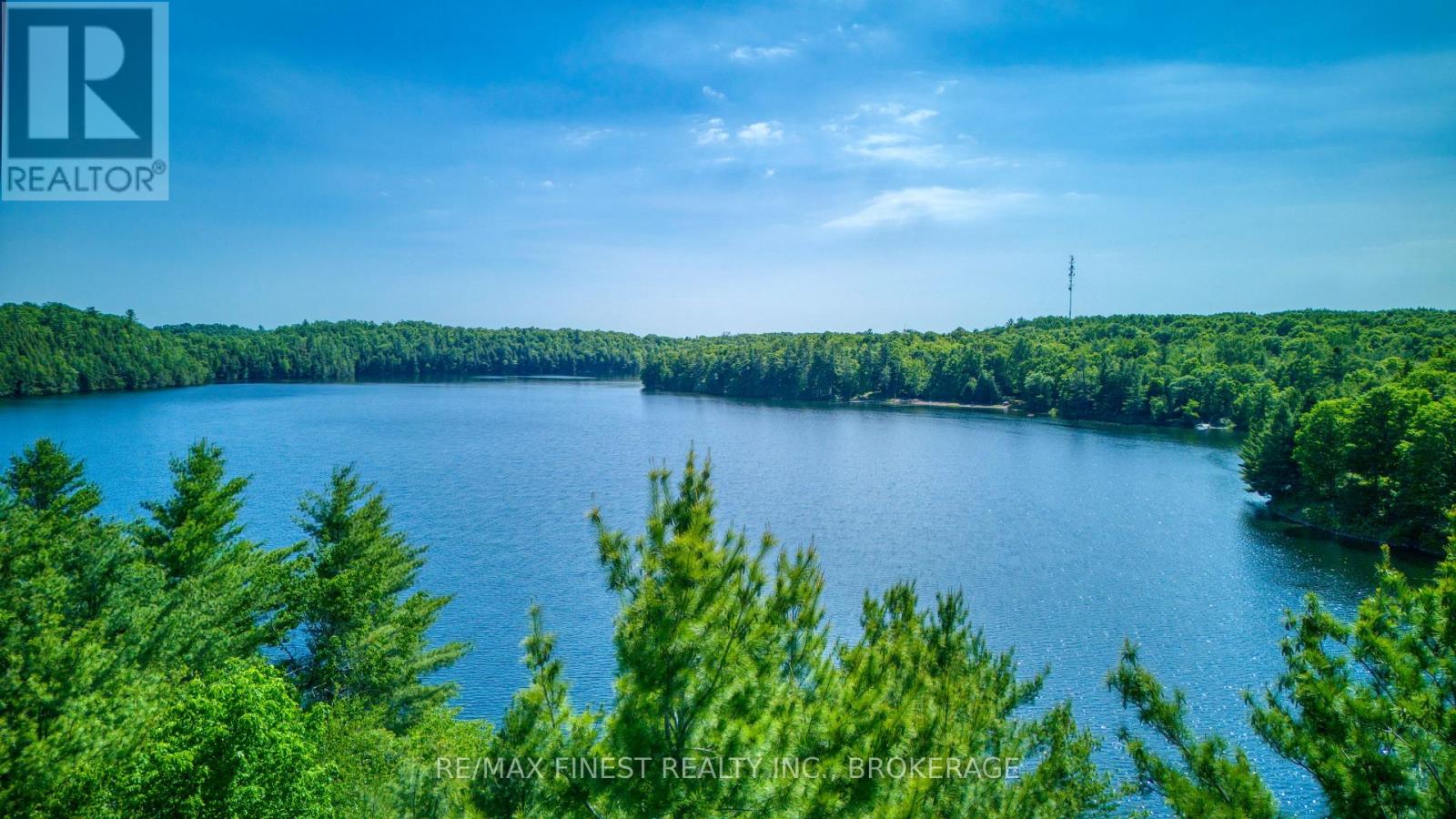 1029 OAK LANE NORTH - 36