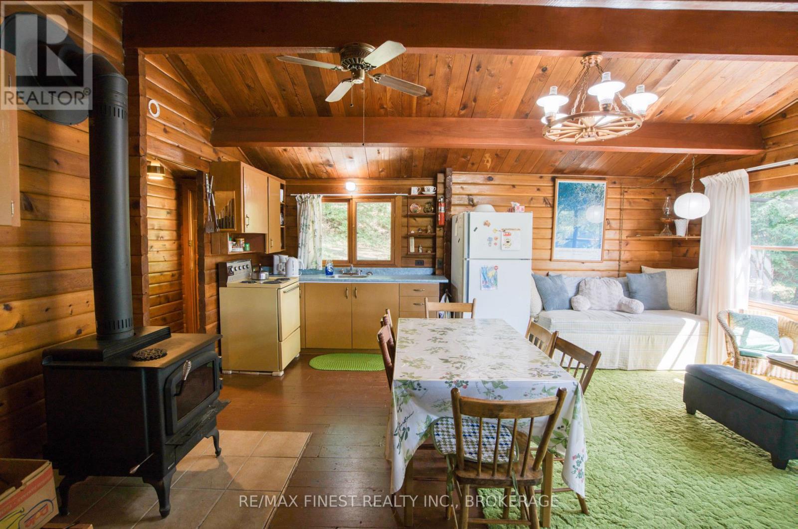1029 OAK LANE NORTH - 6