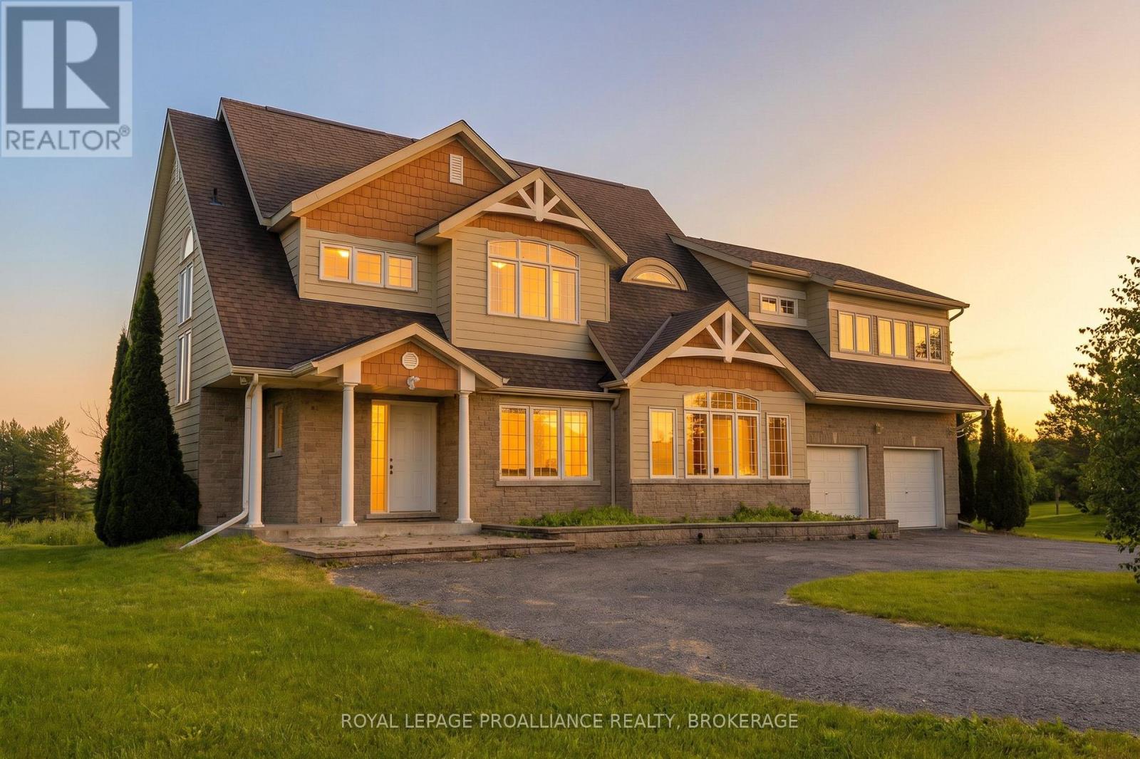 1461 ENGLISH WAY - 1