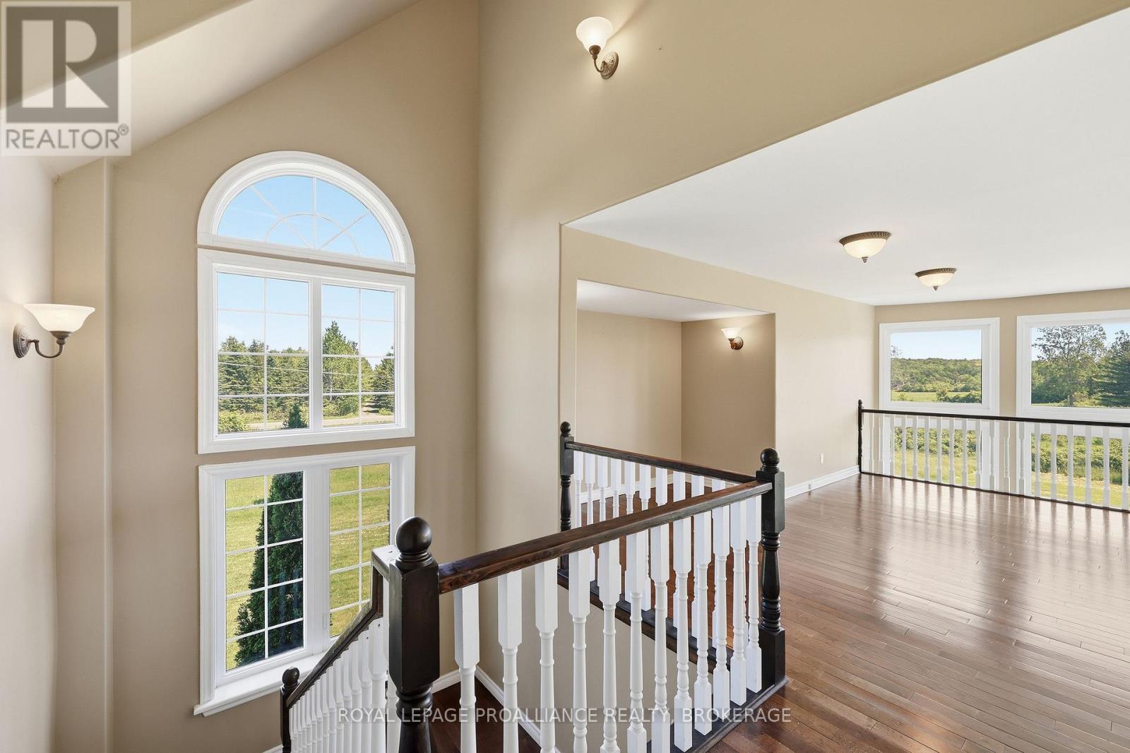1461 ENGLISH WAY - 29