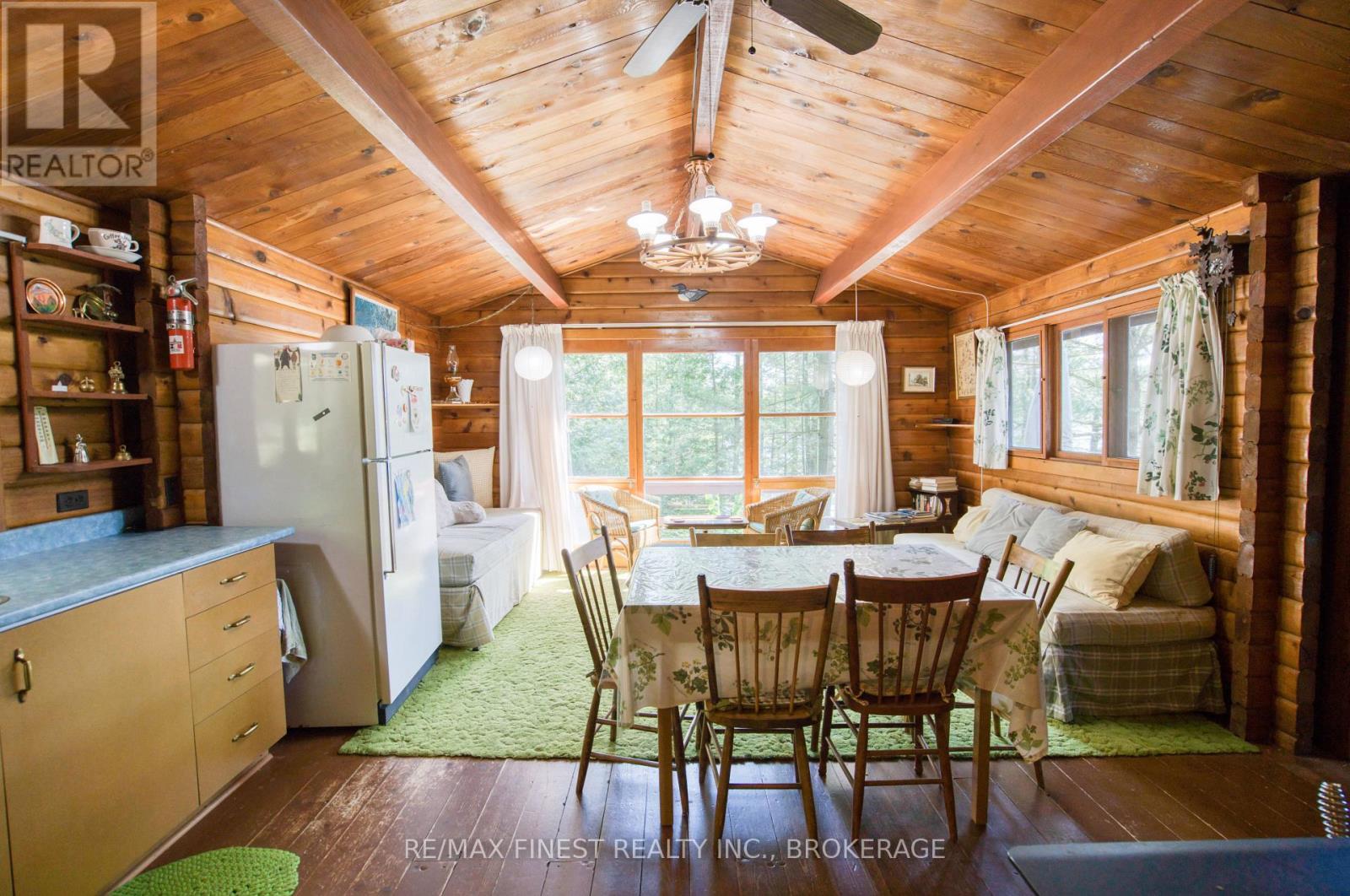 1029 OAK LANE NORTH - 3