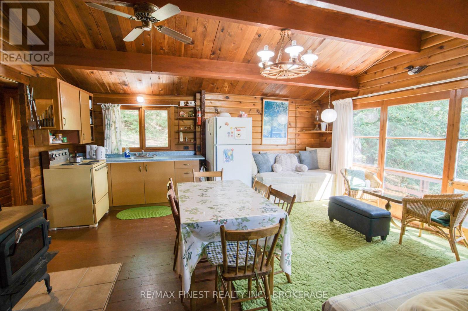 1029 OAK LANE NORTH - 7