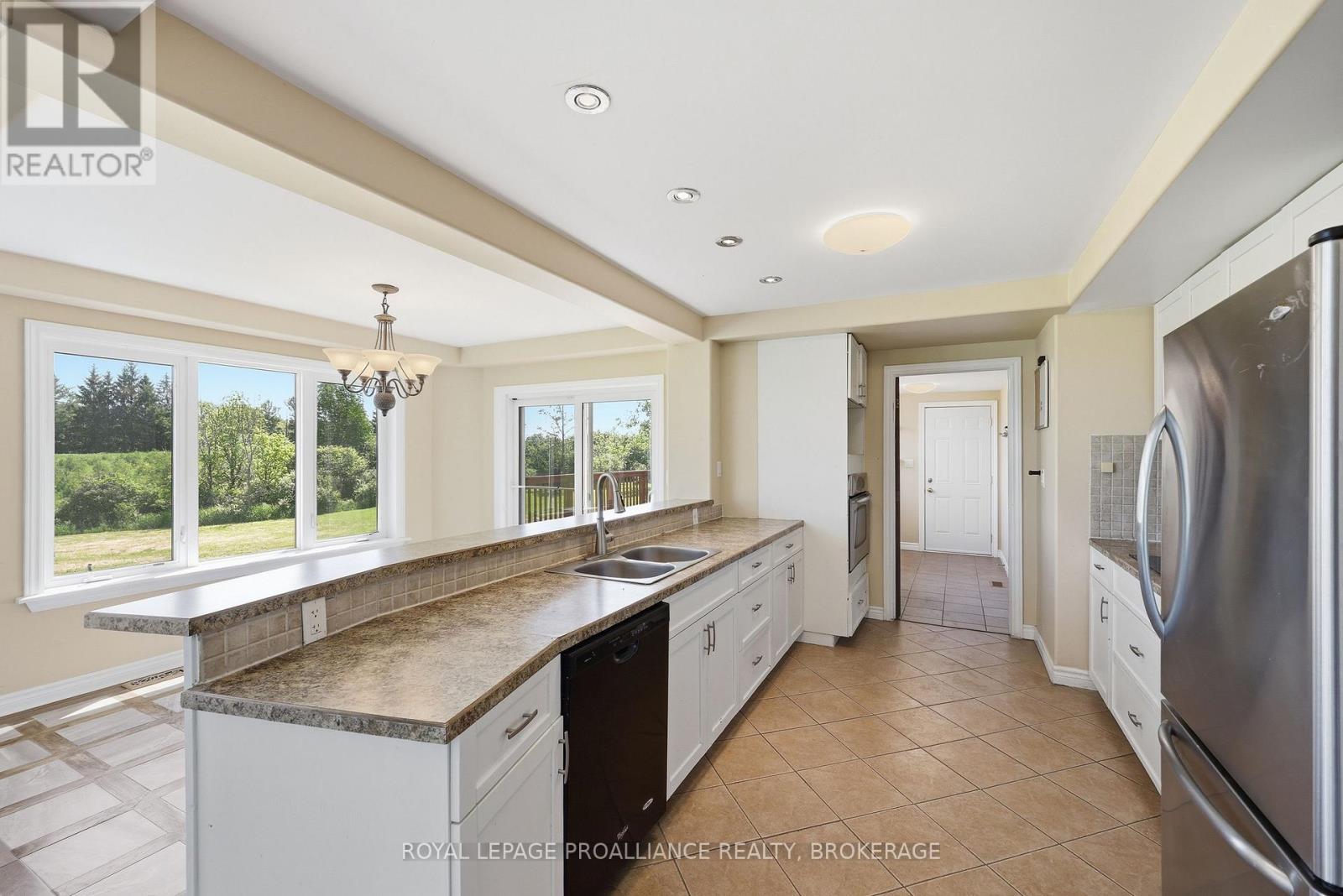 1461 ENGLISH WAY - 18