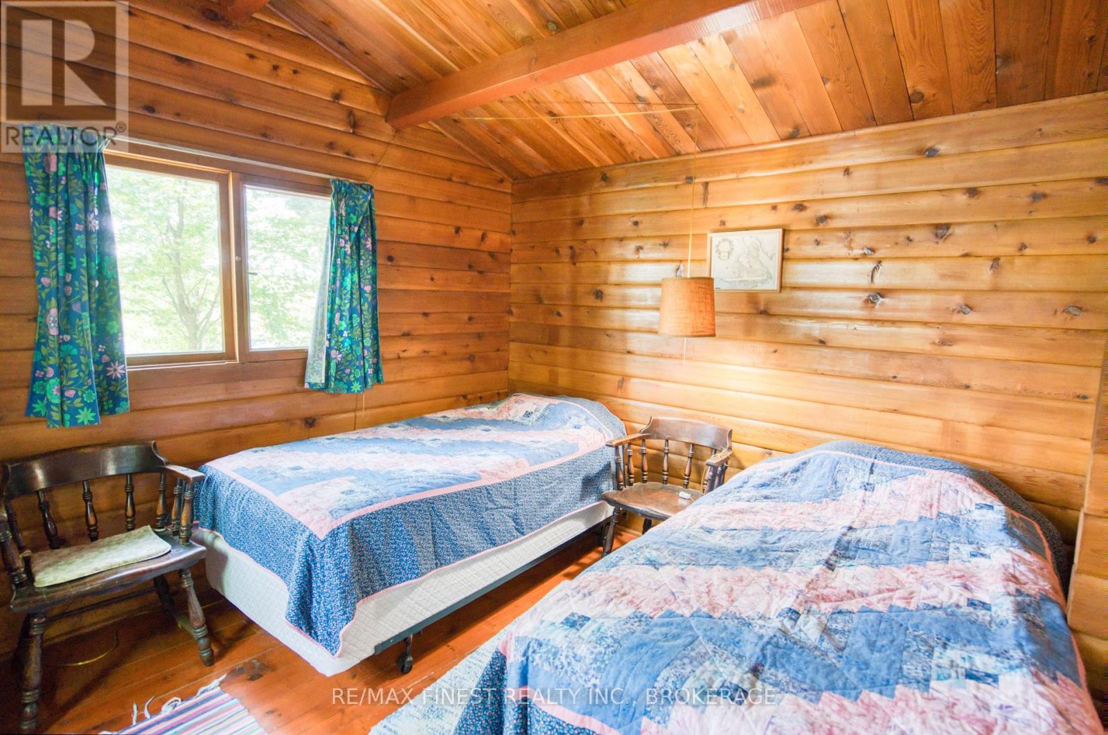 1029 OAK LANE NORTH - 8