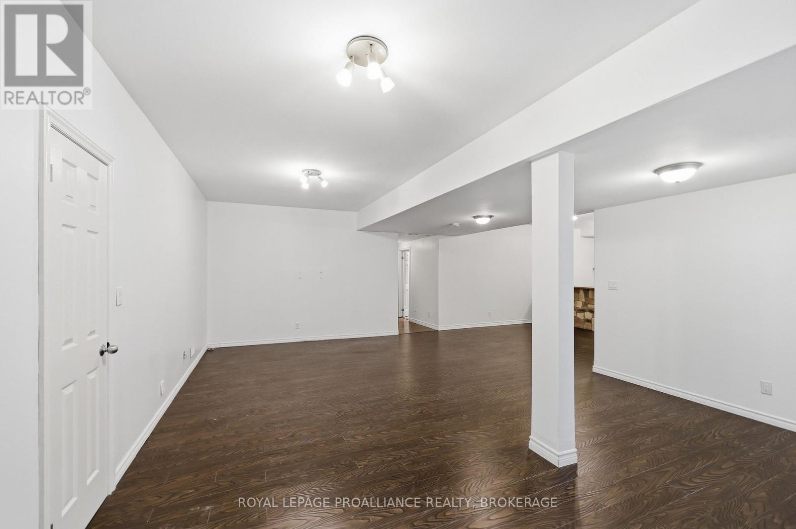 1461 ENGLISH WAY - 48
