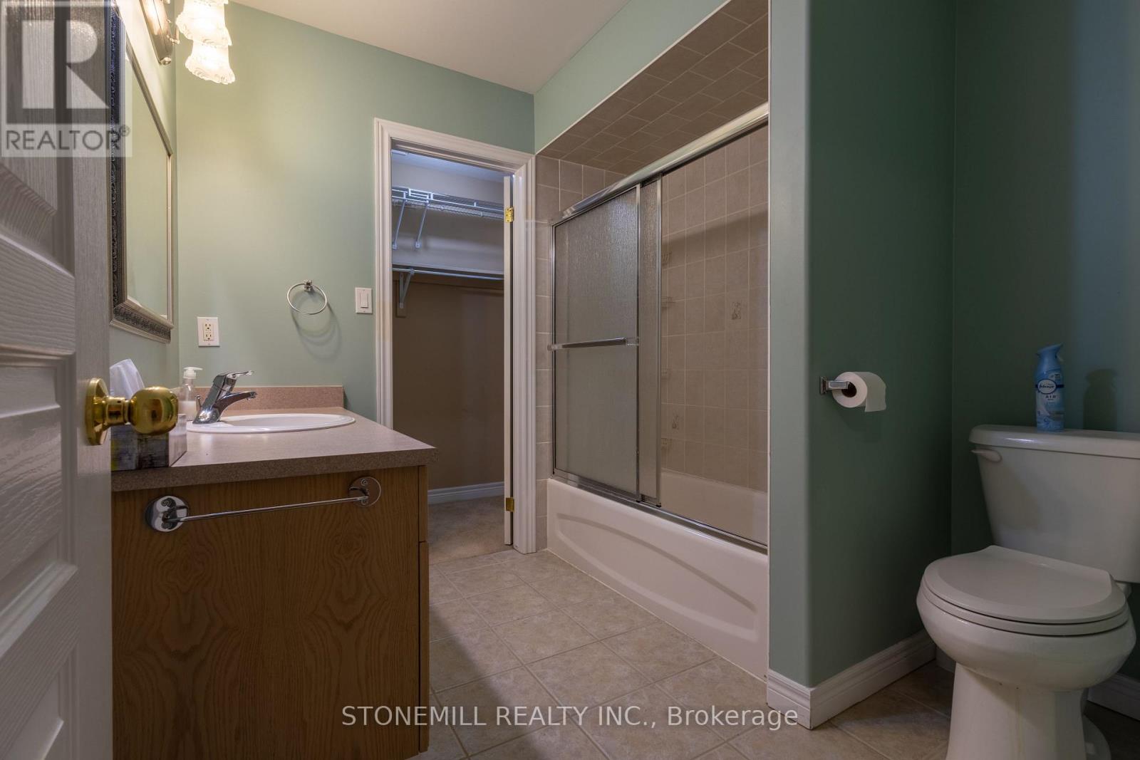 4066 MEDLAND DRIVE - 24