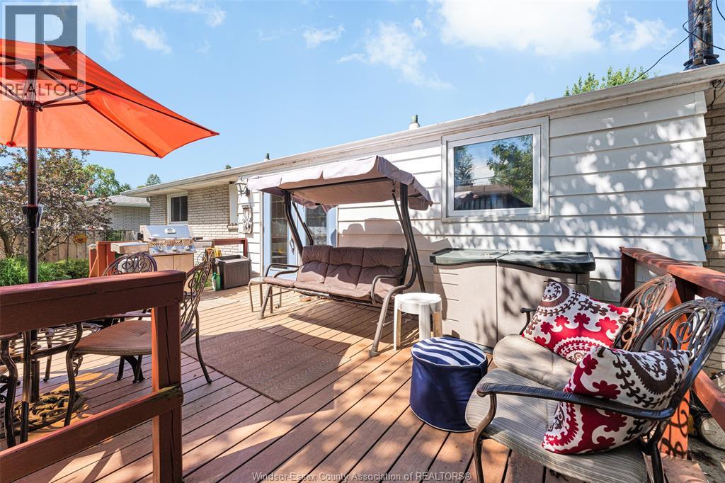 5730 CANADA STREET - 32