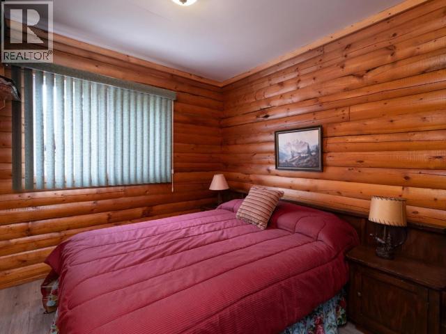 3 CANENGER WAY - 27