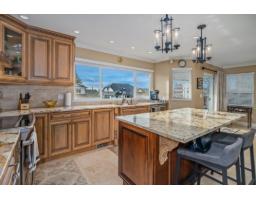 8247 Bowyer Drive, Mission, BC V2V6V9 Photo 11