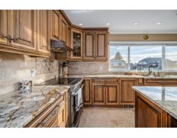 8247 Bowyer Drive, Mission, BC V2V6V9 Photo 12