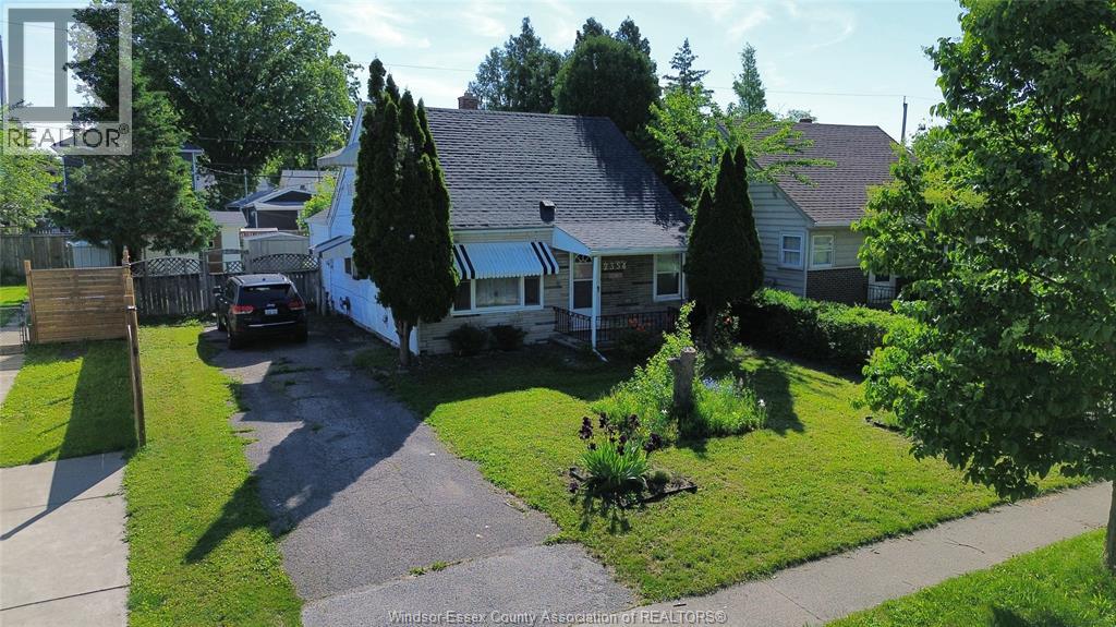2354 Highland AVENUE - 2