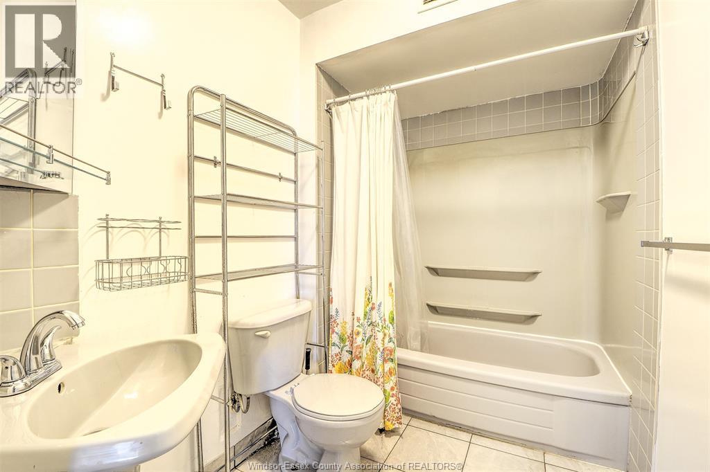 2354 Highland AVENUE - 14
