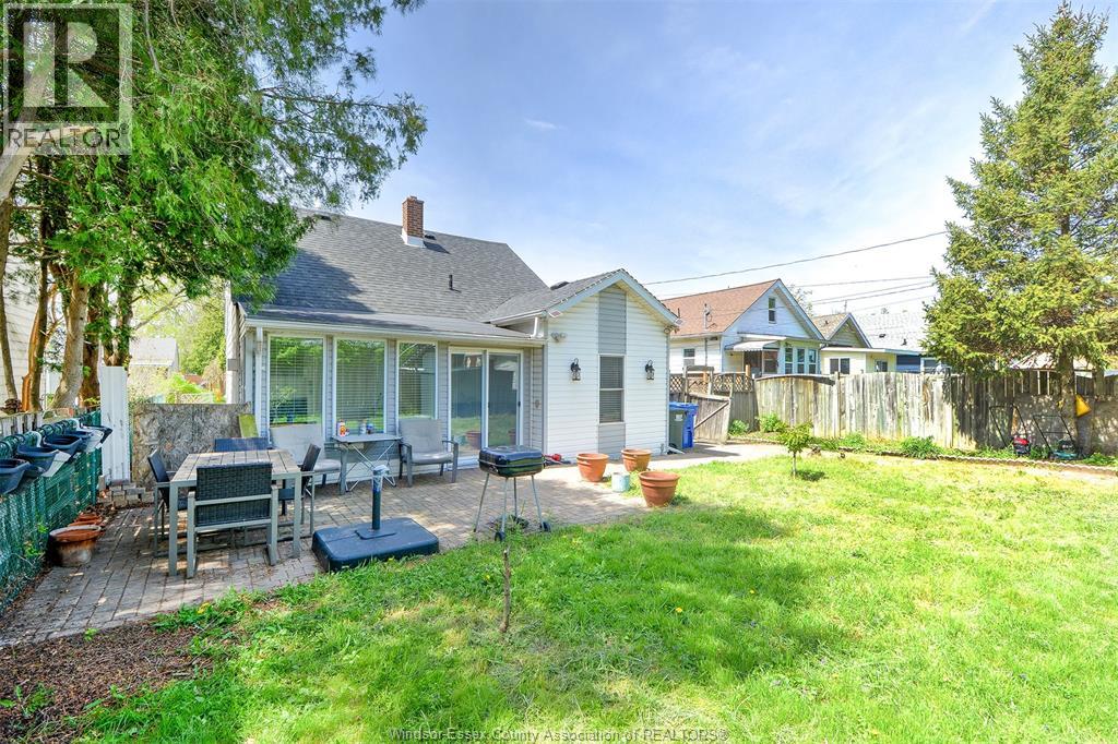2354 Highland AVENUE - 19