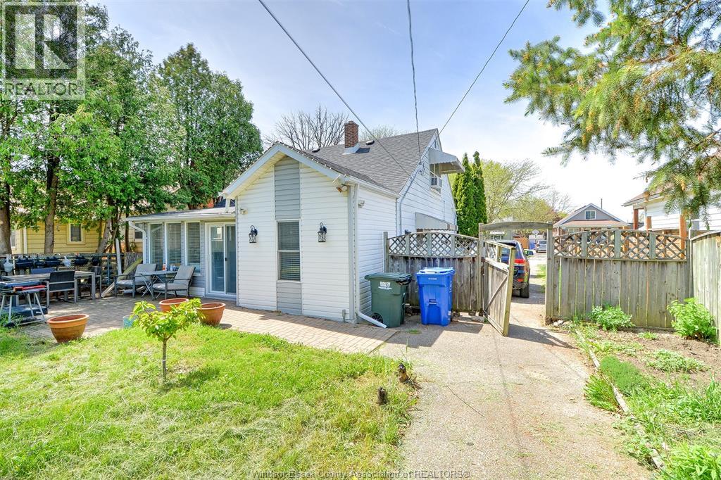 2354 Highland AVENUE - 21