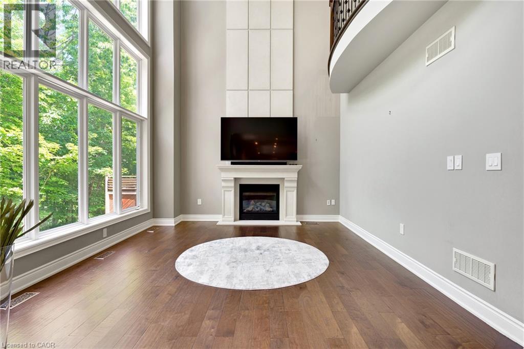#8 258 EDGEWATER Crescent - 18