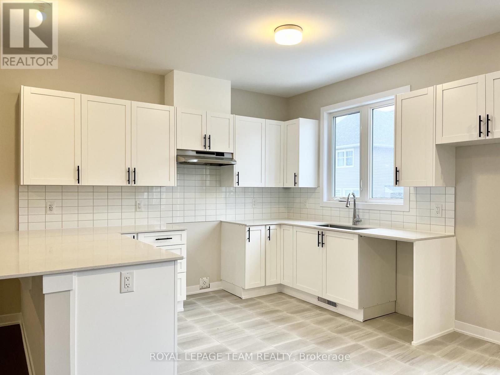 3 Bed, 4 Bath House for Rent in Ottawa – 622 EXPANSION ROAD, Ottawa – MLS# X13444506 - Image 7