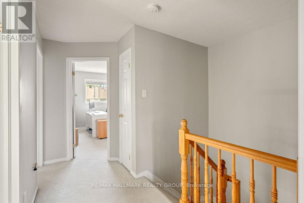 3 Bed, 3 Bath House for Rent in Ottawa – 113 CARWOOD CIRCLE, Ottawa – MLS# X13444618 - Image 16