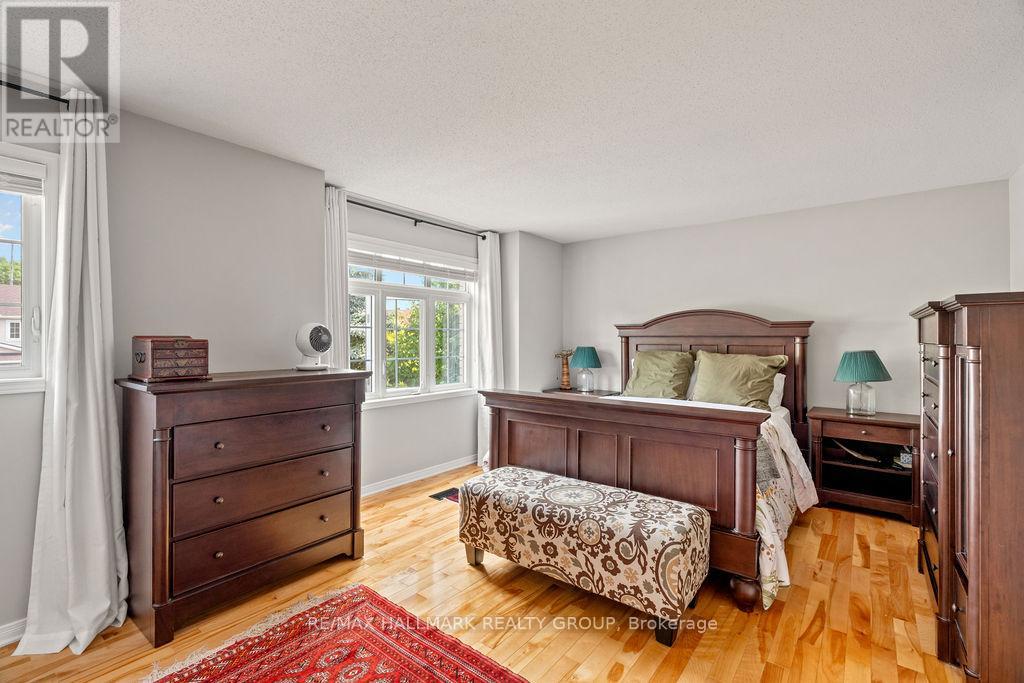 3 Bed, 3 Bath House for Rent in Ottawa – 113 CARWOOD CIRCLE, Ottawa – MLS# X13444618 - Image 17
