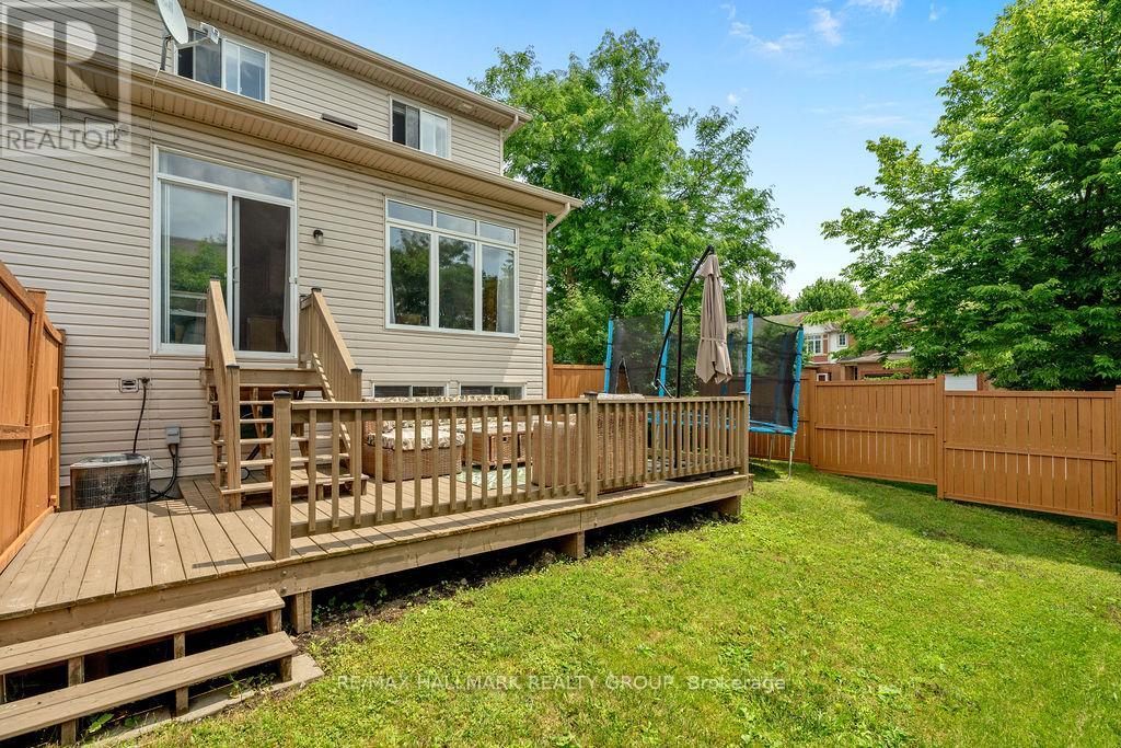 3 Bed, 3 Bath House for Rent in Ottawa – 113 CARWOOD CIRCLE, Ottawa – MLS# X13444618 - Image 36