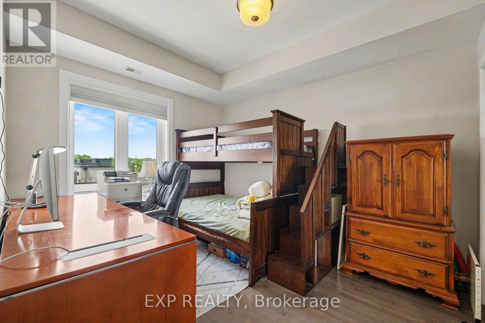 #405 615 LONGFIELDS DRIVE - 20