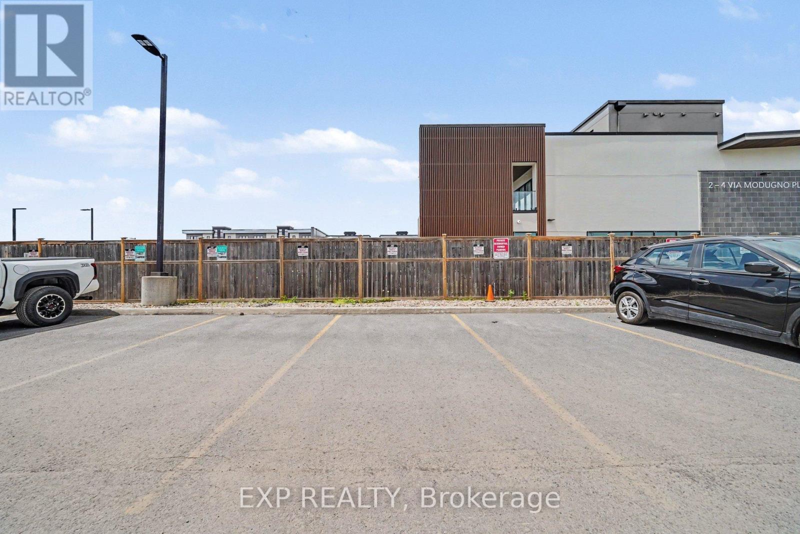 #405 615 LONGFIELDS DRIVE - 29