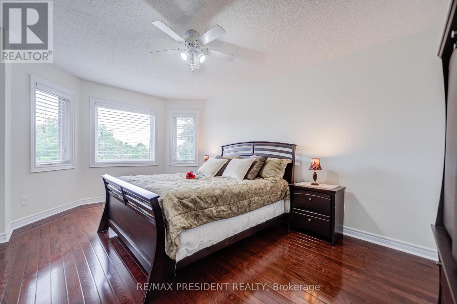 2 BANNER ROAD - 34