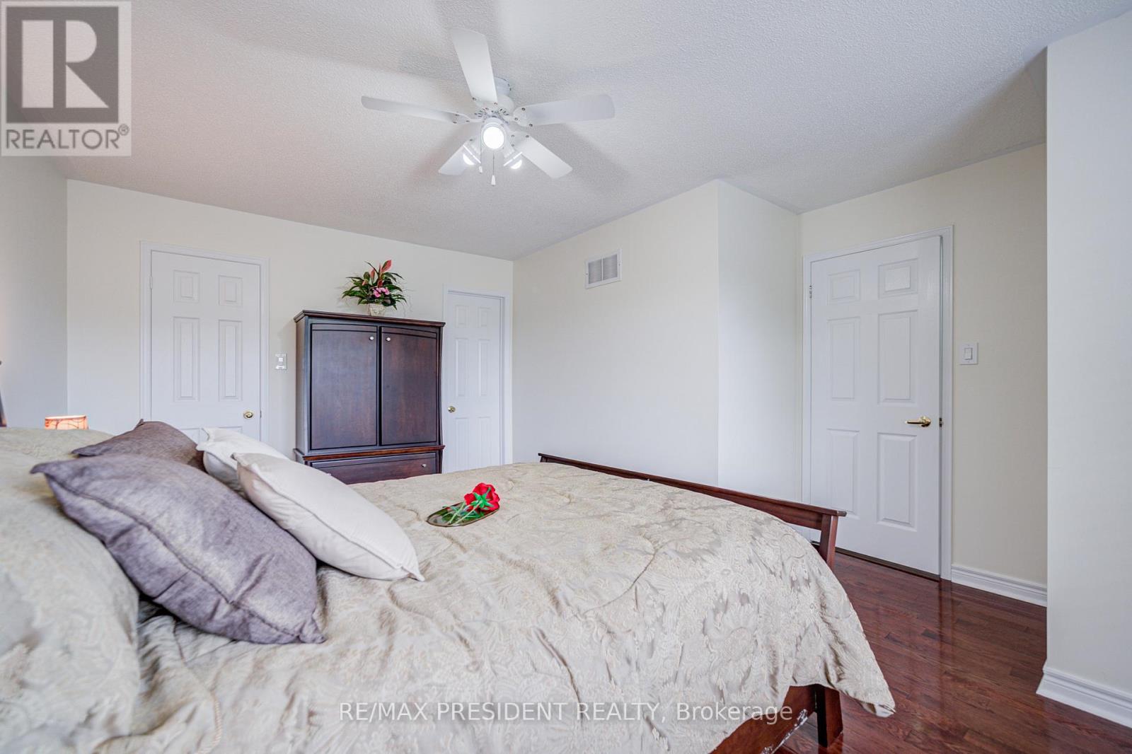 2 BANNER ROAD - 36