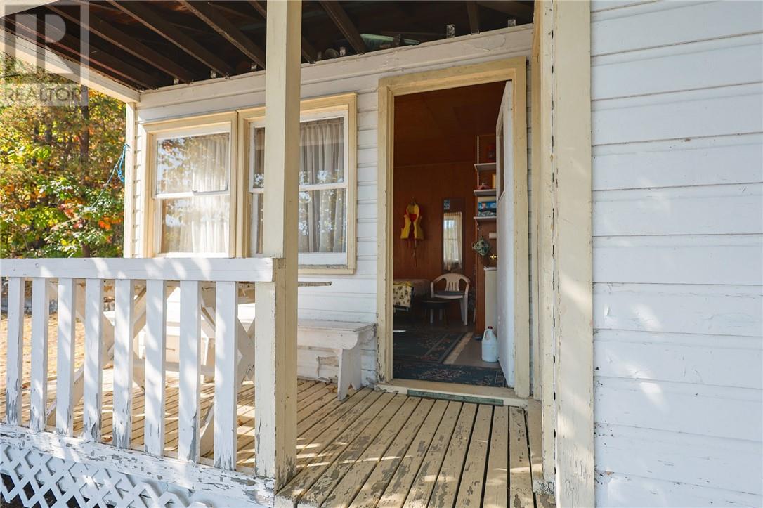2095 Sunnyside Road - 11