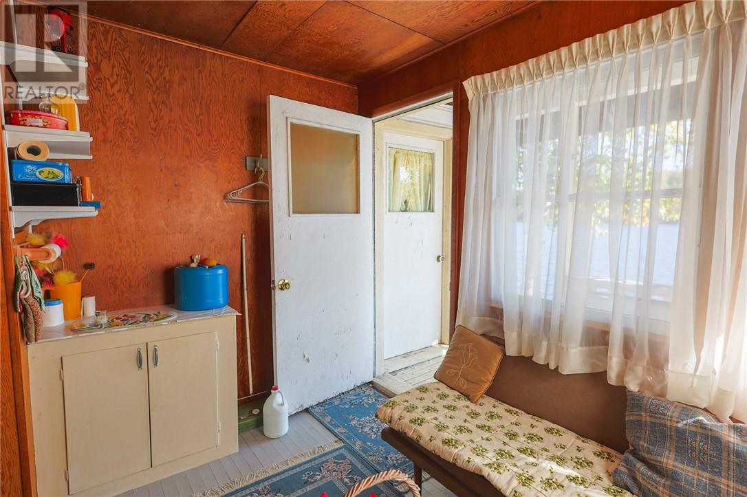 2095 Sunnyside Road - 13