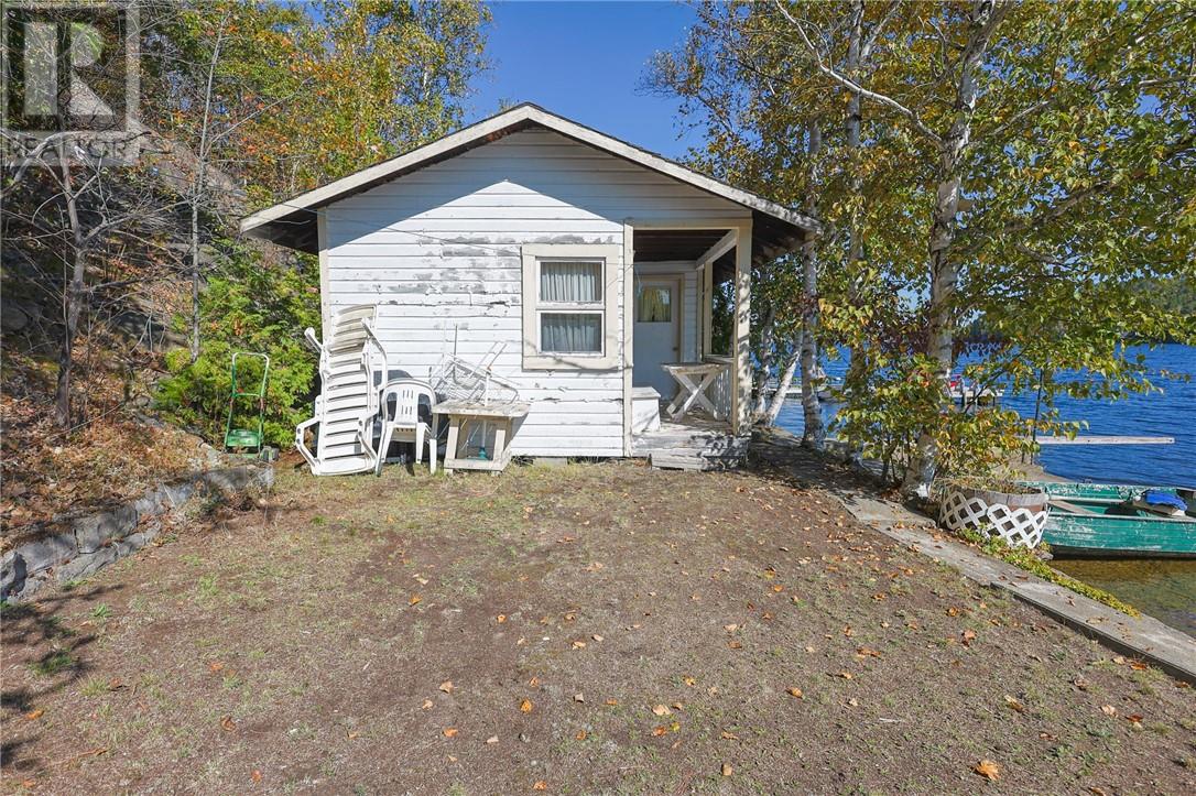 2095 Sunnyside Road - Image 8